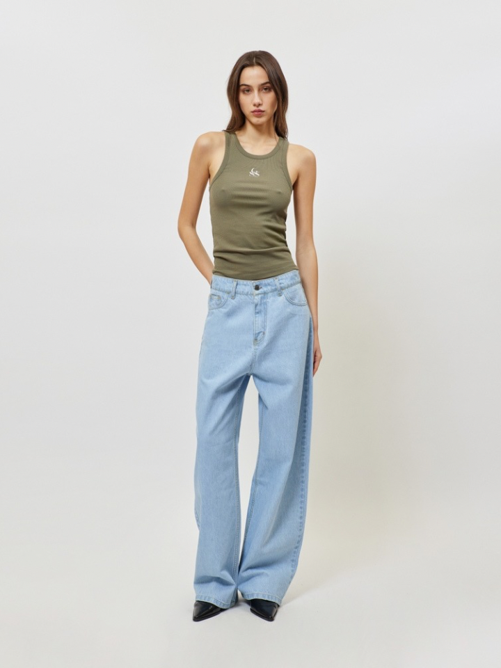 Monica Jeans